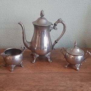 Vintage Peerless Silverplate Footed Tea Service Set Teapot Creamer & Sugar Bowl